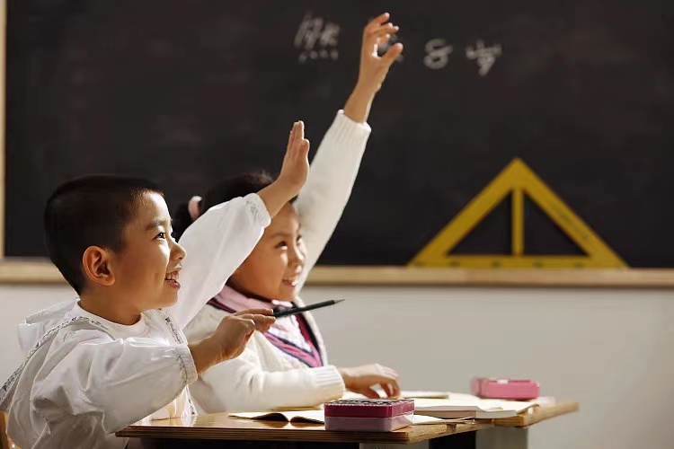 1663295087140404.jpg 2ccab227676e831db49109e658d76fe.jpg